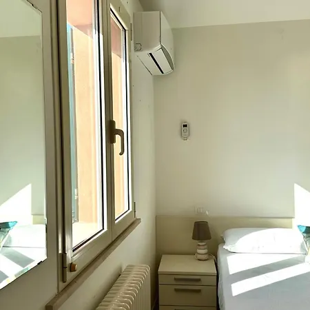 Se103 - Montemarciano, Trilocale Fronte Mare Con Aria Condizionata * Marzocca di Senigallia
